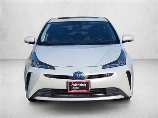 2019 Toyota Prius XLE
