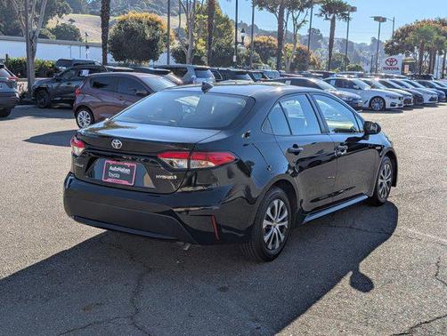 2020 Toyota Corolla Hybrid LE