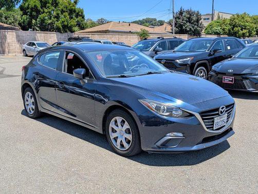 2014 Mazda Mazda3 i Sport