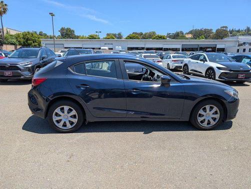 2014 Mazda Mazda3 i Sport