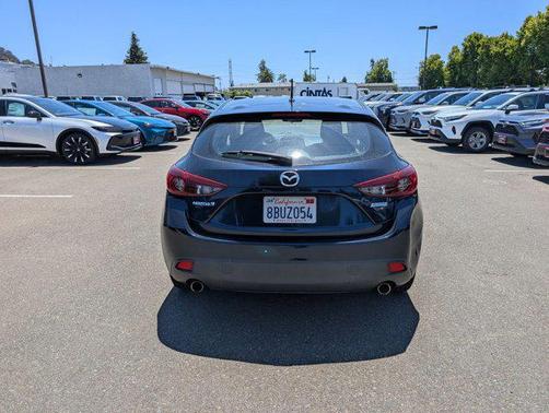 2014 Mazda Mazda3 i Sport