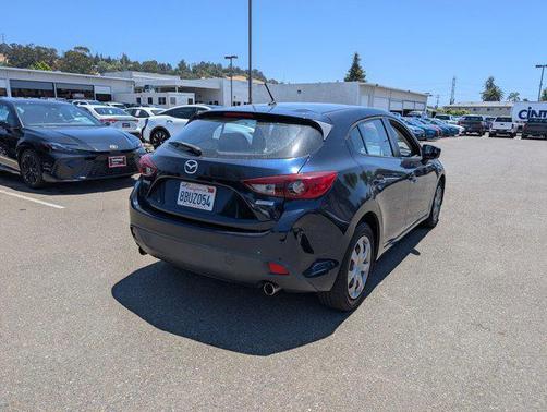 2014 Mazda Mazda3 i Sport