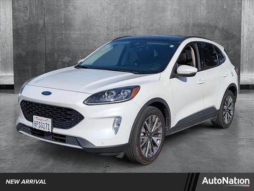 2020 Ford Escape Titanium