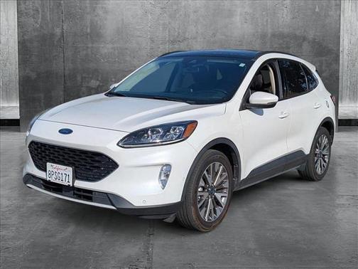 2020 Ford Escape Titanium