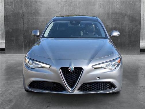 2017 Alfa Romeo Giulia Ti