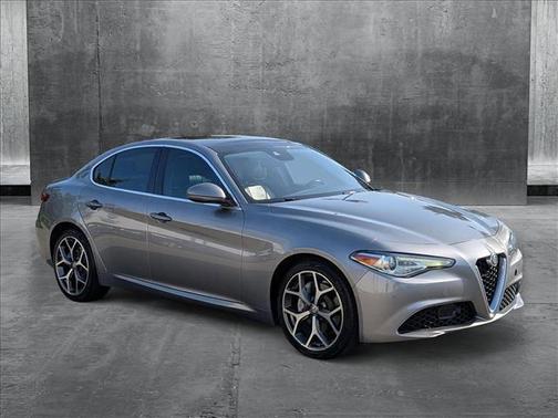 2017 Alfa Romeo Giulia Ti
