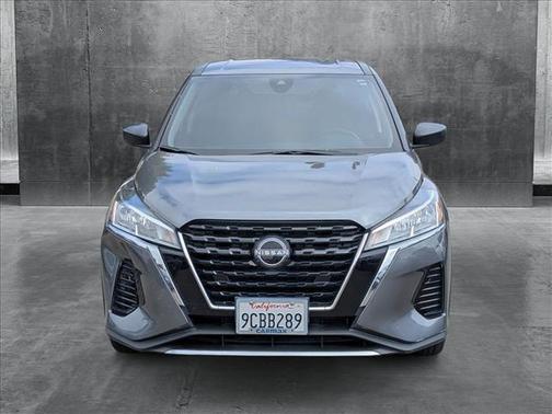 2022 Nissan Kicks S