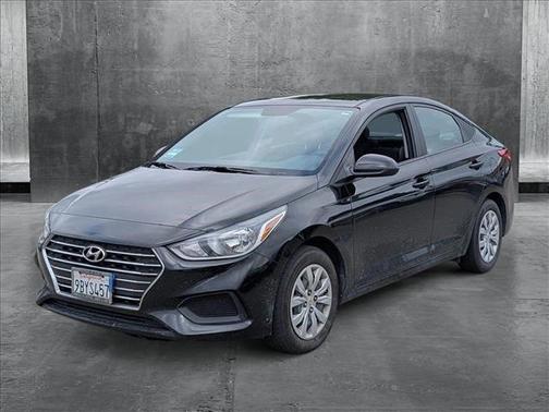 2022 Hyundai Accent SE