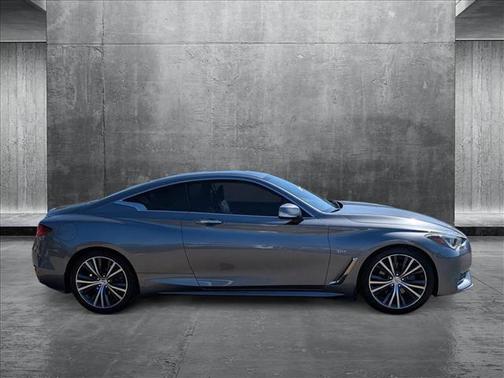 2019 INFINITI Q60 3.0T LUXE