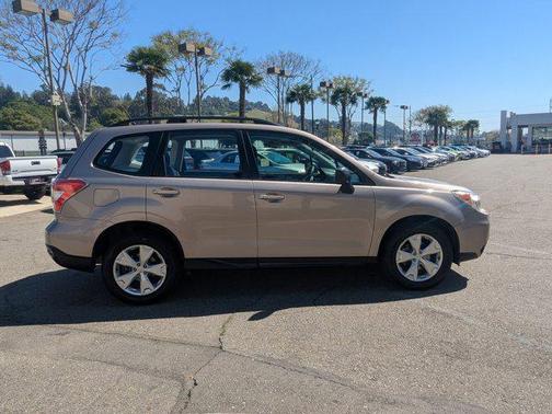 2015 Subaru Forester 2.5i