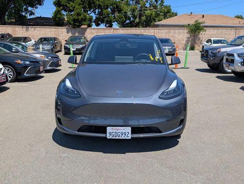 2023 Tesla Model Y Long Range Dual Motor All-Wheel Drive