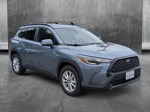 2022 Toyota Corolla Cross LE