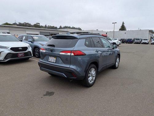 2022 Toyota Corolla Cross LE