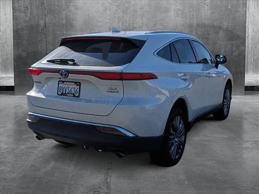 2021 Toyota Venza XLE