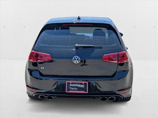 2017 Volkswagen Golf R 2.0T DSG
