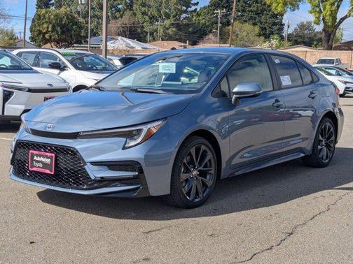 2026 Toyota Corolla Hybrid SE