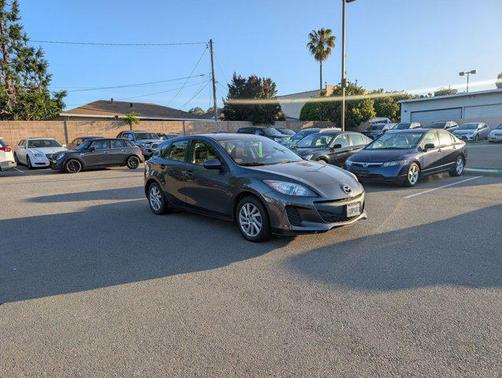 2012 Mazda Mazda3 i Touring