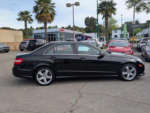 Obsidian Black Metallic 2010 Mercedes-Benz E-Class E 350 Luxury