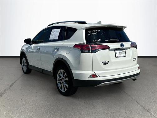2018 Toyota RAV4 Hybrid SE