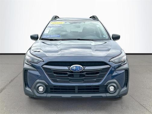 2025 Subaru Outback Base