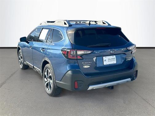 2022 Subaru Outback Touring XT