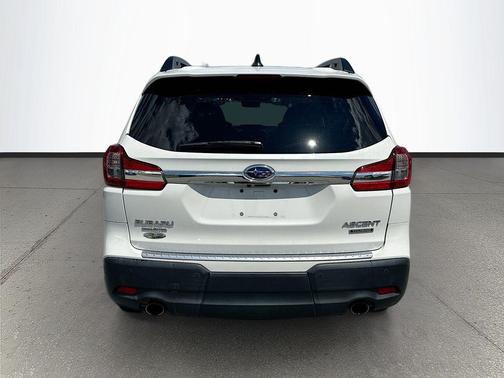 Crystal White Pearl 2020 Subaru Ascent Touring 7-Passenger