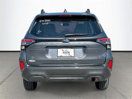 2025 Subaru Forester Base