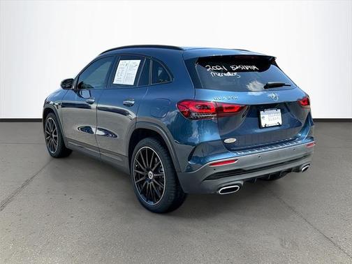 2021 Mercedes-Benz GLA 250 Base 4MATIC
