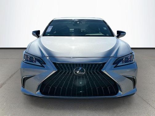 2023 Lexus ES 250 Base