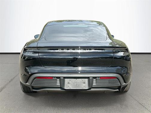 2021 Porsche Taycan Base