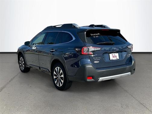 2023 Subaru Outback Touring
