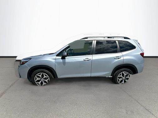 Ice Silver Metallic 2020 Subaru Forester Premium