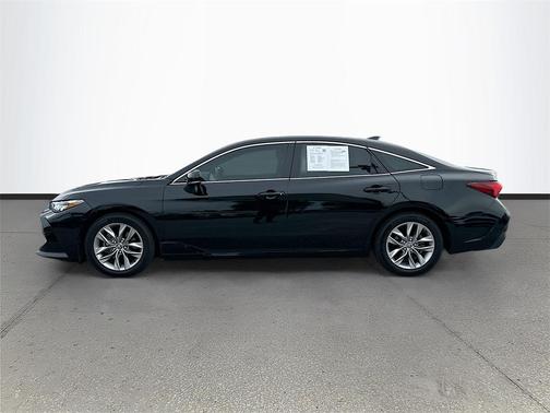 2021 Toyota Avalon XLE