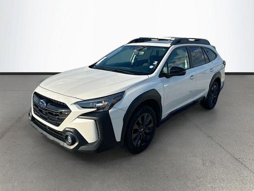 Crystal White Pearl 2024 Subaru Outback Onyx Edition
