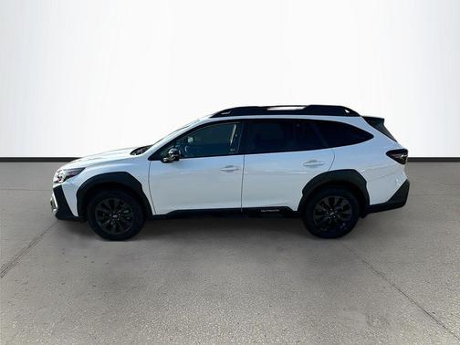 Crystal White Pearl 2024 Subaru Outback Onyx Edition