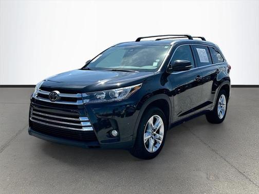 2017 Toyota Highlander Limited
