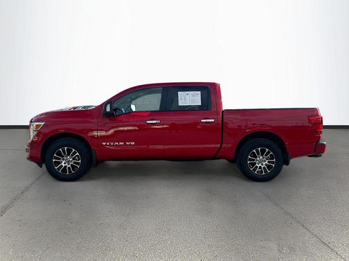 2020 Nissan Titan SV