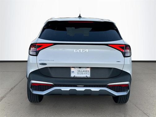 2025 Kia Sportage Hybrid LX