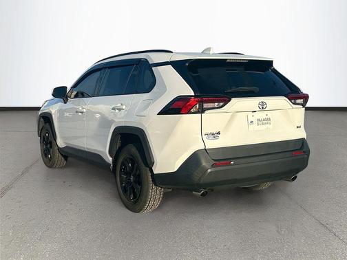 Super White 2021 Toyota RAV4 XLE