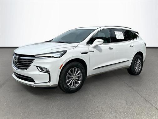 2022 Buick Enclave FWD Essence