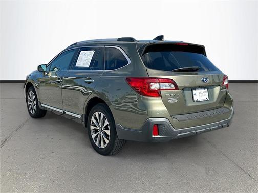 2019 Subaru Outback 2.5i Touring