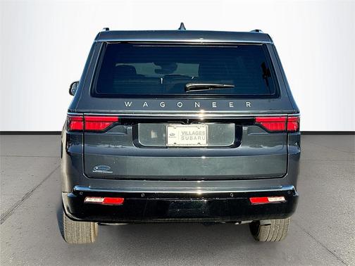 2023 Jeep Wagoneer Series I 4x4