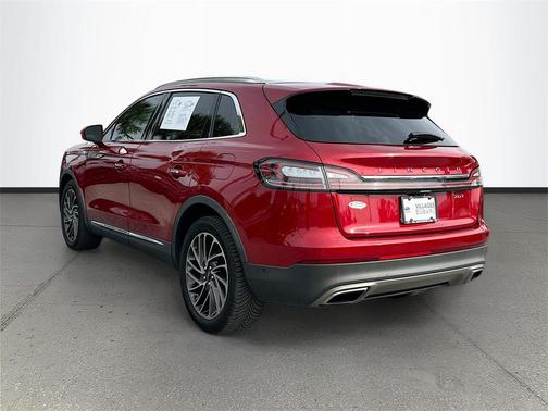 2020 Lincoln Nautilus Reserve