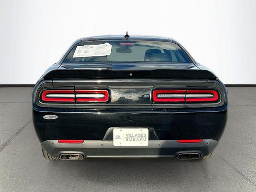 2015 Dodge Challenger SXT Plus
