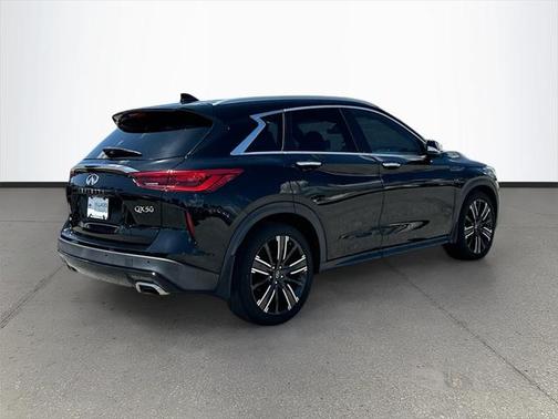 2021 INFINITI QX50 LUXE AWD