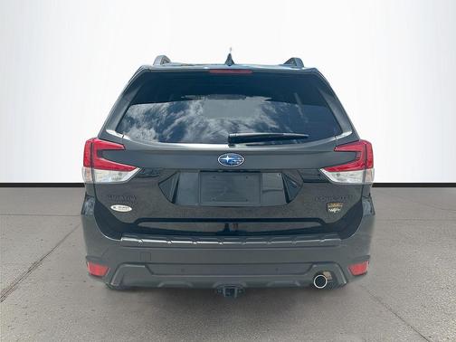 Crystal Black Silica 2024 Subaru Forester Wilderness