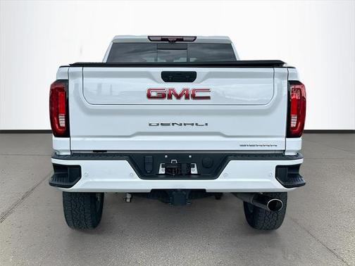 2022 GMC Sierra 2500 Denali