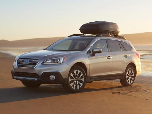 Crystal White Pearl 2015 Subaru Outback 2.5i Limited