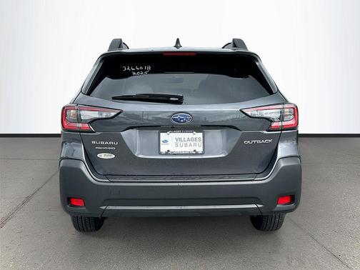 Magnetite Gray Metallic 2025 Subaru Outback Premium