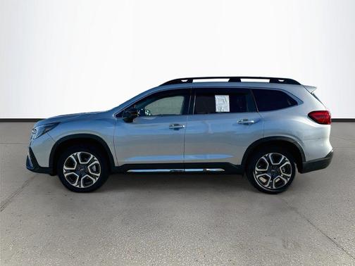Ice Silver Metallic 2025 Subaru Ascent Limited 7-Passenger